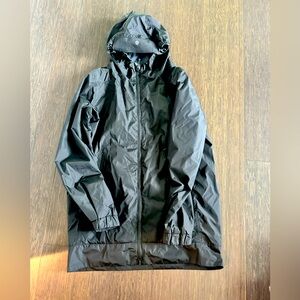 Lululemon rain jacket size 8